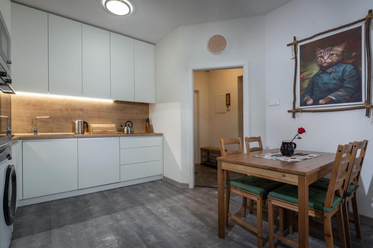Apartman Lm Liptovský Mikuláš Extérieur photo
